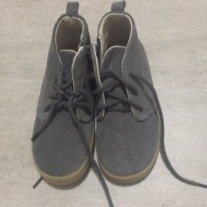 Grey boys boots